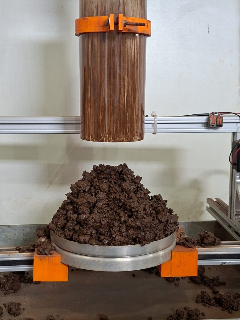 Imagem do material enviado pleo cliente para os laboratórios da Virtos Engenharia para testagem previa a simulação do DEM